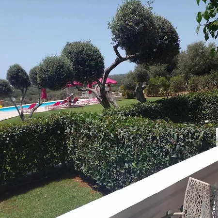 Aparthotel Elaias Gi 2*