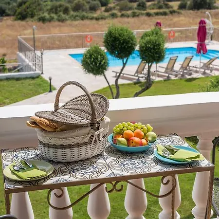 Elaias Gi 4* Mousata