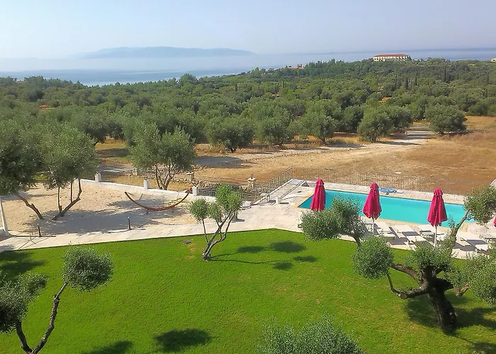 Elaias Gi מלון דירות Mousata