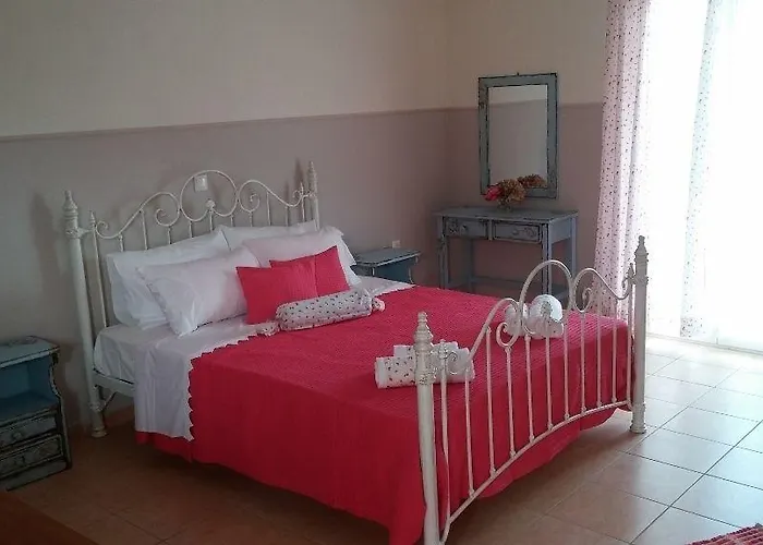 Apartmanhotel Elaias Gi Muszáta