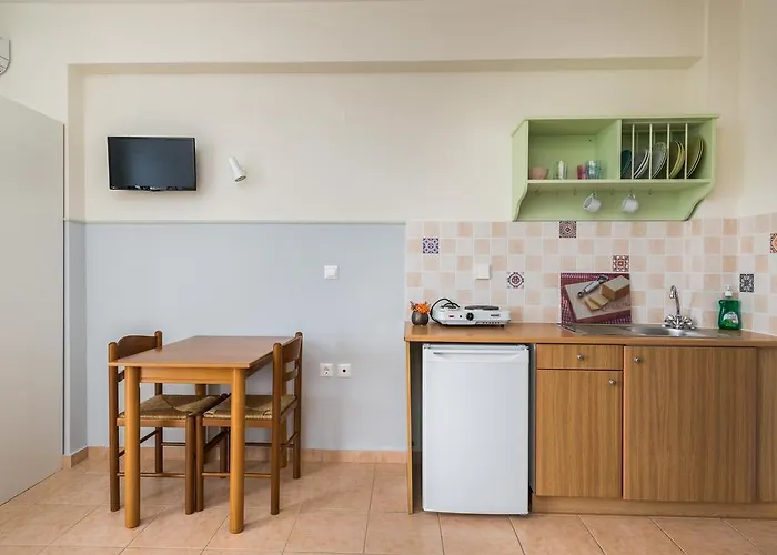 Elaias Gi Apartmanhotel Muszáta